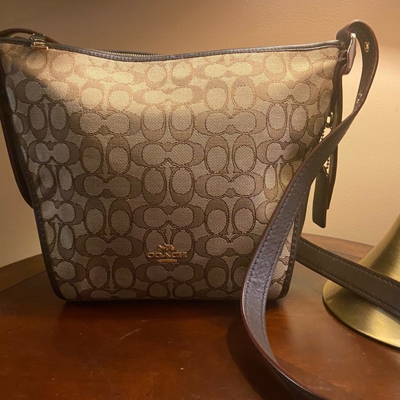 Coach handbag - Picture 1 of 4